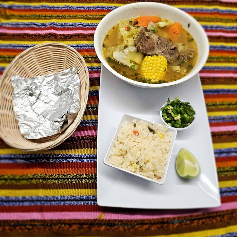 "Con Sabor a Nuestro Pueblo"